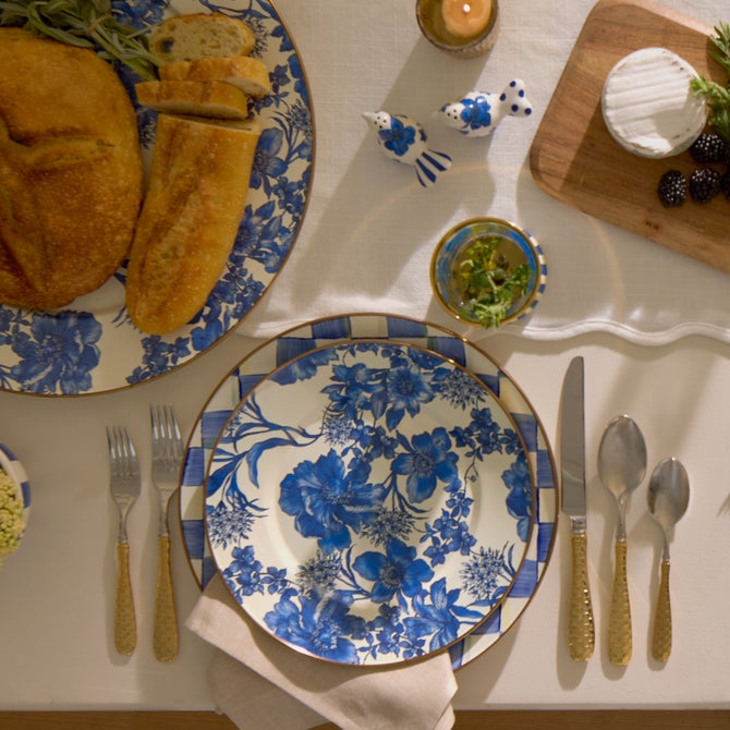 Gold Check Flatware 5-Piece Place Setting image number 4