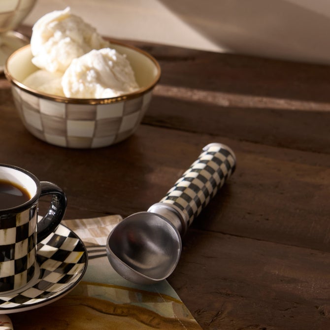 Courtly Check Supper Club Ice Cream Scoop image number 2