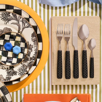 Everyday Black 5-Piece Place Setting