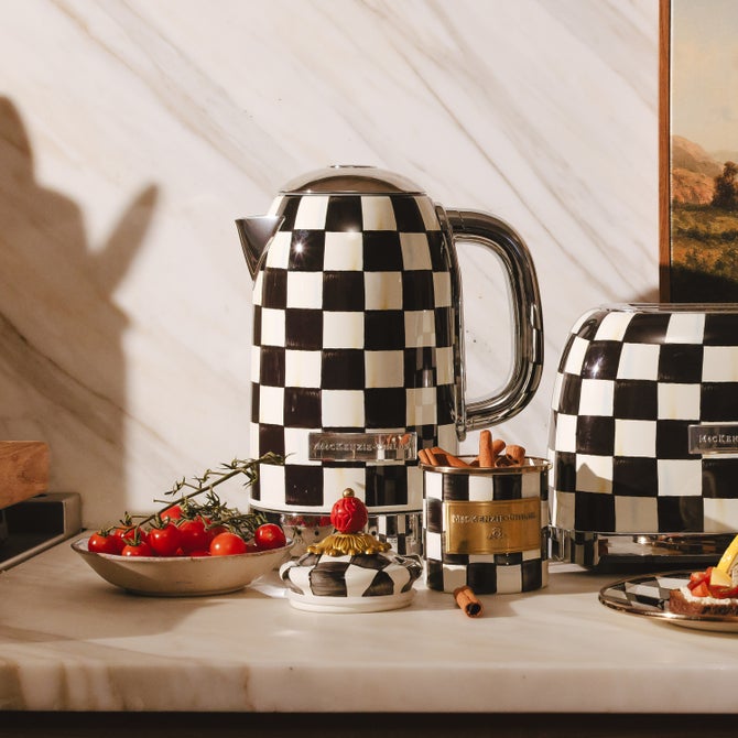 Courtly Check Electric Kettle image number 7