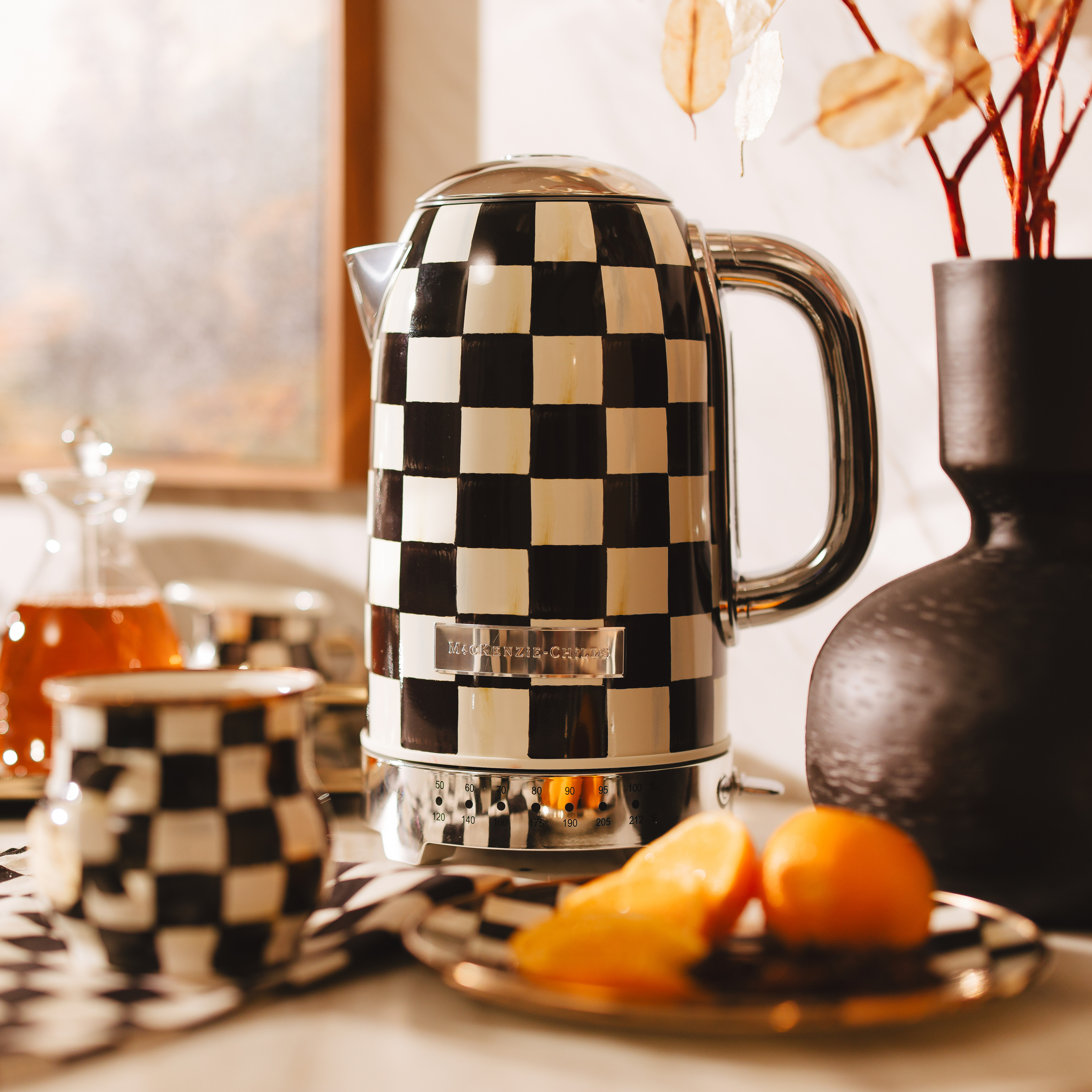MacKenzie-Childs Courtly Check Electric Kettle - Thumbnail 5