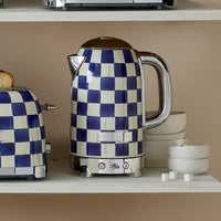 Royal Check 2-Slice Toaster