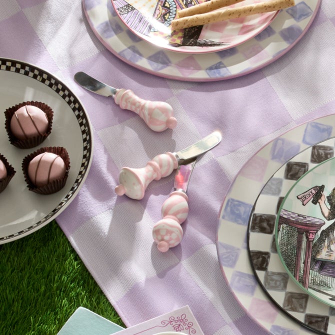 Rosy Check Party Spreaders, Set of 4 image number 2