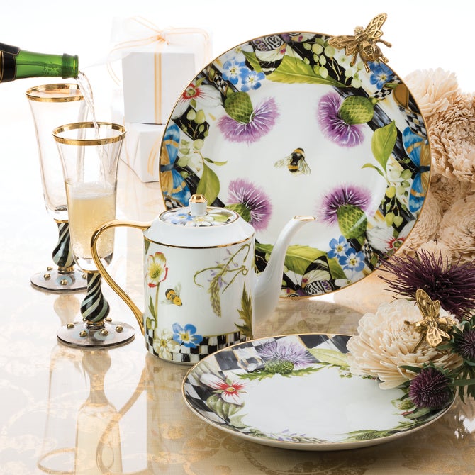 Thistle & Bee Charger image number 5