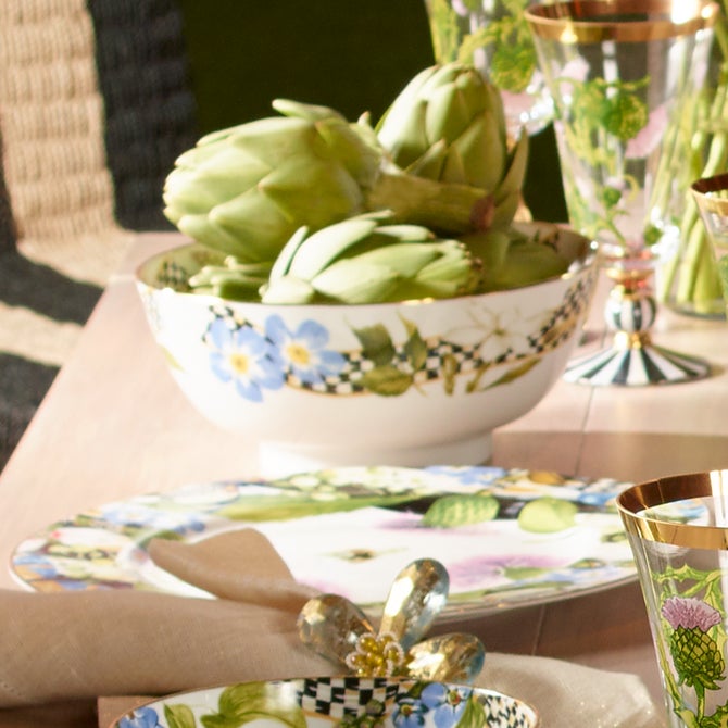 Thistle & Bee Charger image number 6