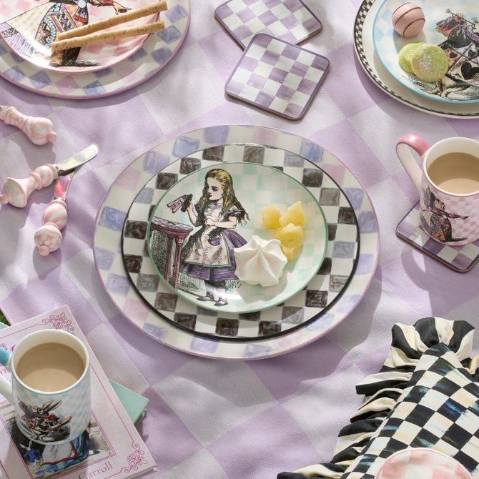 Wonderland Plates, Set of 4 image number 4