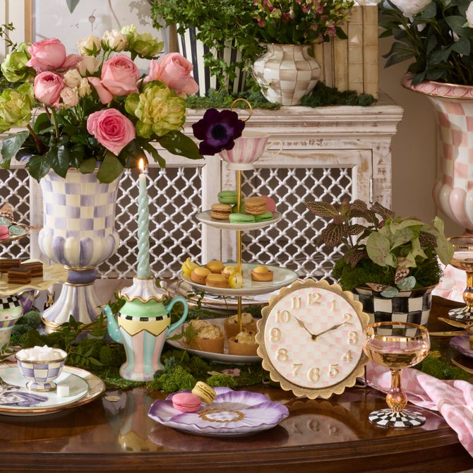 Wonderland Three Tier Sweet Stand image number 2