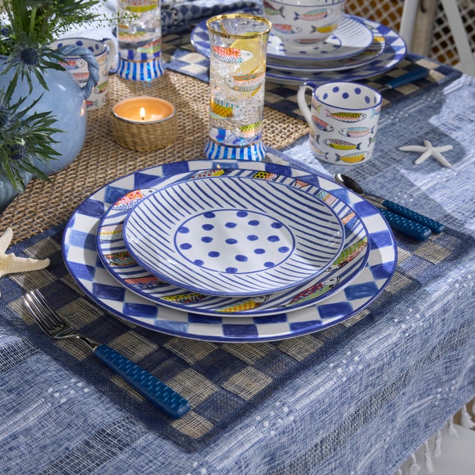 Go Fish Salad Plate image number 4