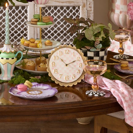 Rosy Check Scalloped Desk Clock