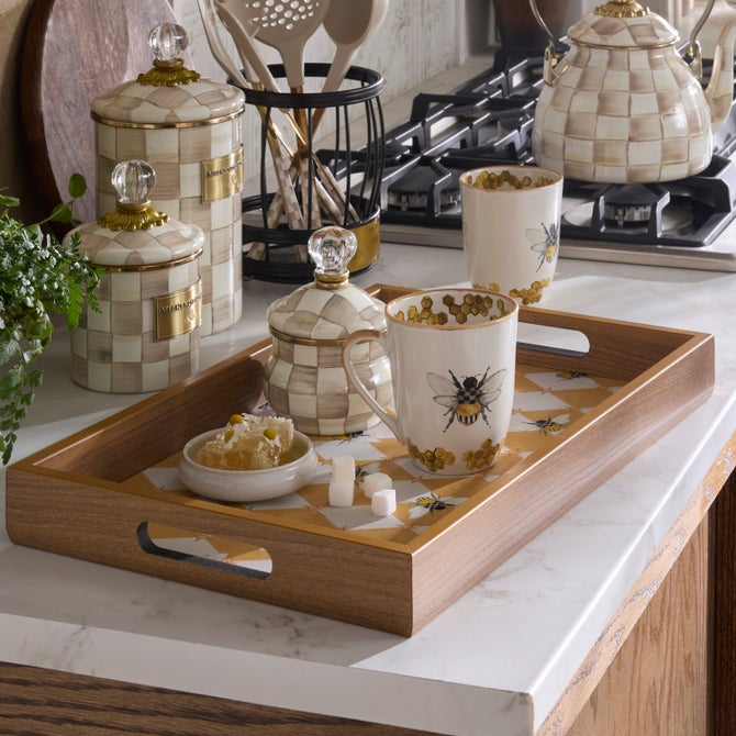 Queen Bee Tray image number 3