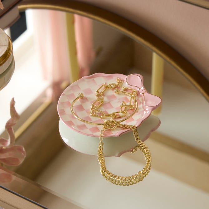 It's All About the Bow Trinket Dish image number 1