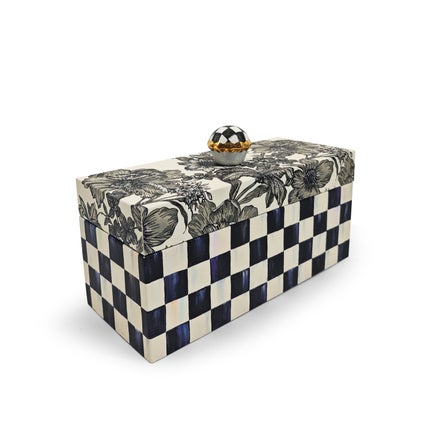 Courtly English Garden Box