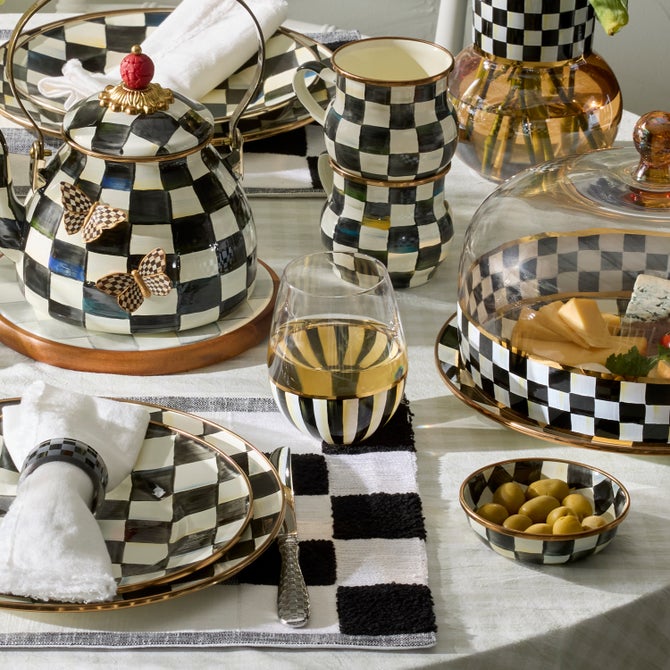 Courtly Stripe Stemless Wine Glass image number 1