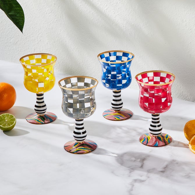 Carnival Royal Wine Glass image number 1