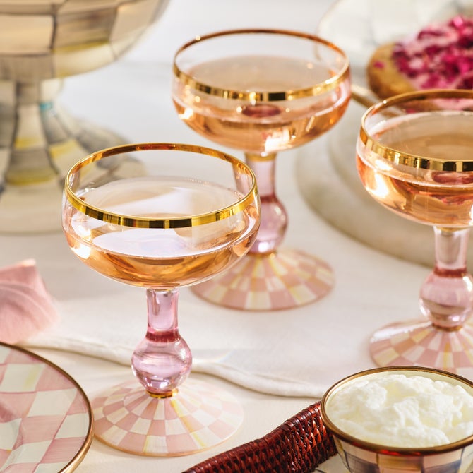 Rosy Check Coupe Glass image number 3