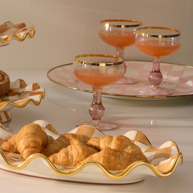 Rosy Check Coupe Glass image number 6