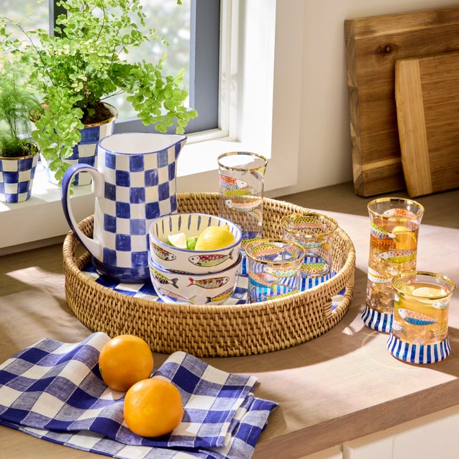 Go Fish Glassware image number 2