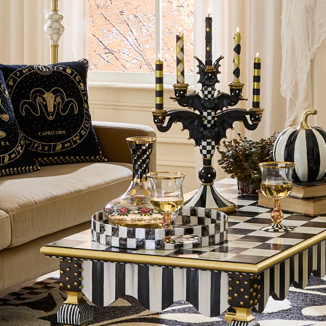 Carnival Black Wine Decanter image number 2