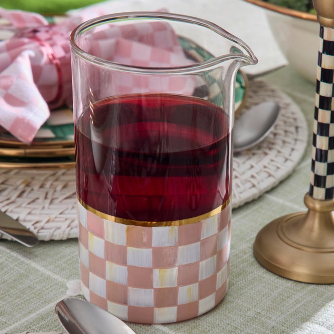 Rosy Check Mixing Glass image number 1