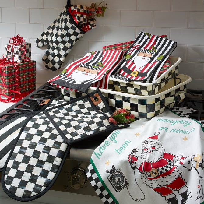 Courtly Check Bistro Oven Mitt image number 2