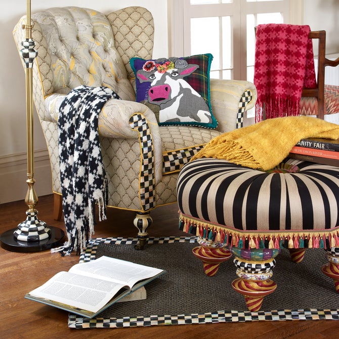 Black & Ivory Houndstooth Throw image number 10