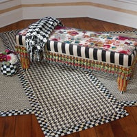 Black & Ivory Houndstooth Throw
