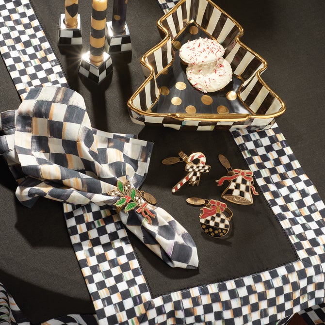 Courtly Check Black Table Runner image number 9