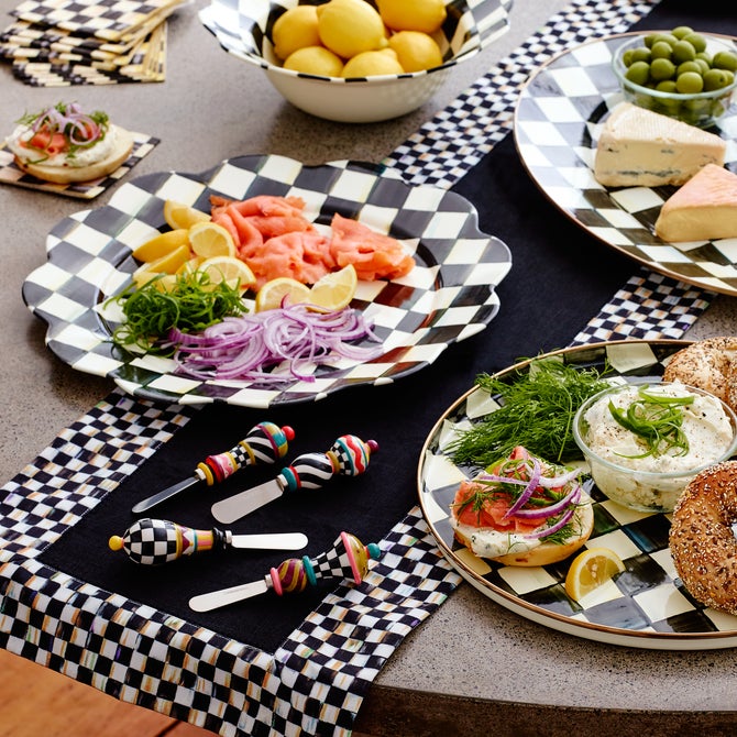 Courtly Check Black Table Runner image number 3