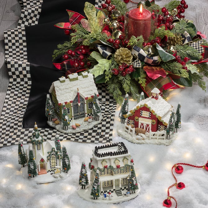 Courtly Check Black Table Runner image number 8
