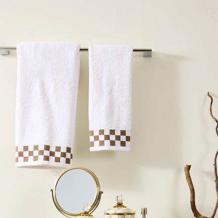 Hand Towel with Mocha Check Border