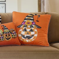 Jack O' Lantern in Hat Throw Pillow