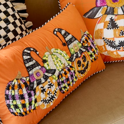 Jack O' Lantern in Hat Lumbar Throw Pillow