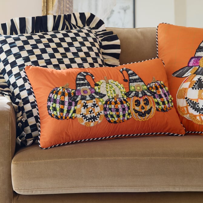 Jack O' Lantern in Hat Lumbar Throw Pillow image number 3