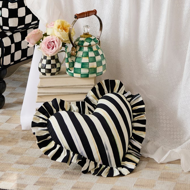 Courtly Heart Throw Pillow with Ruffle image number 5