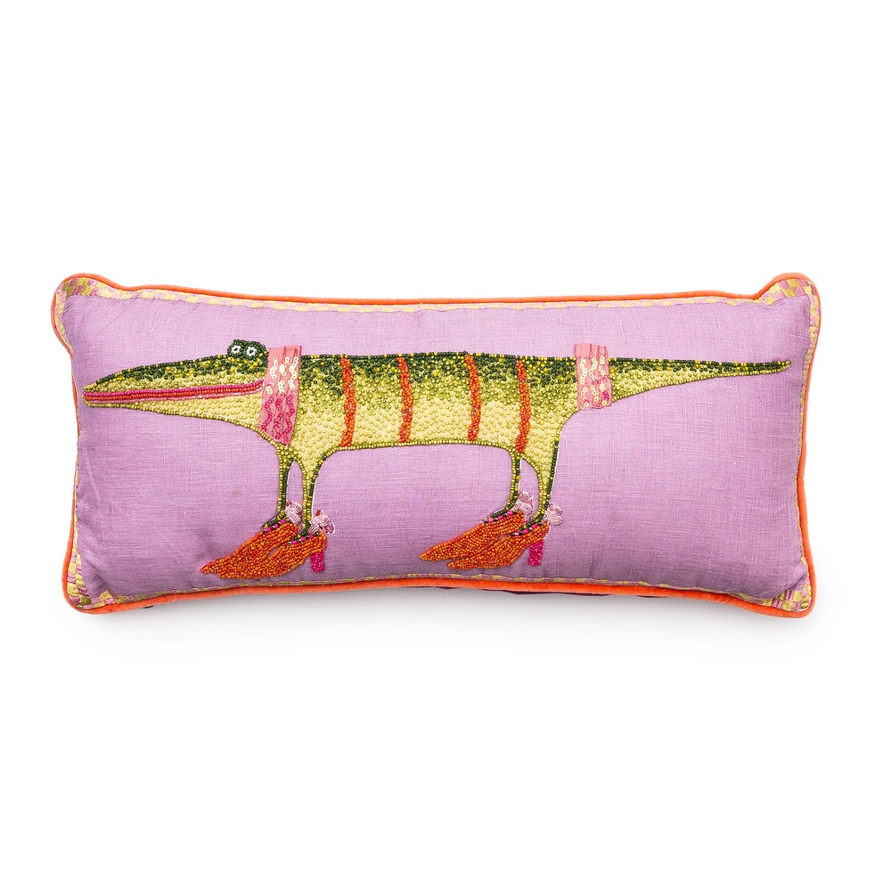 Patience Brewster Gloria Alligator Lumbar Pillow mackenzie-childs Panama imagen 1