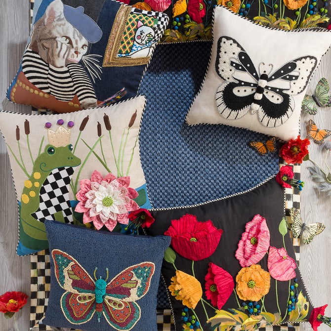 Pablo Picatsso Throw Pillow image number 1
