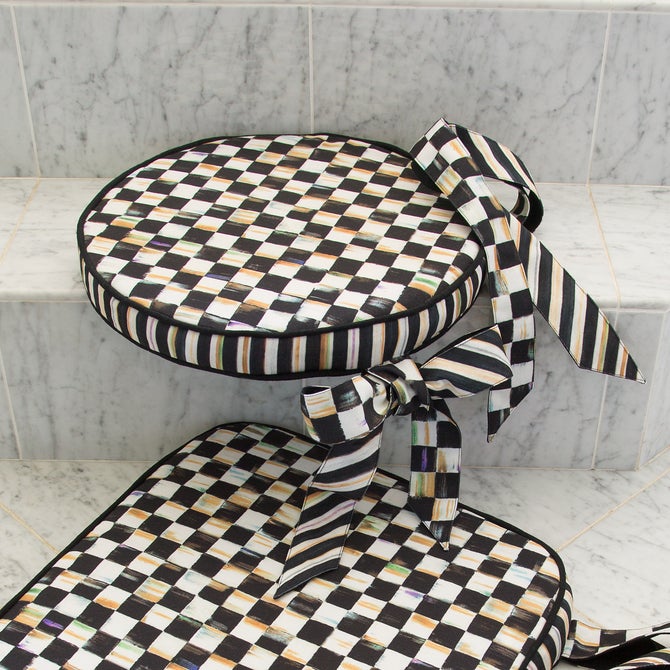 Courtly Check Round Stool Cushion image number 2
