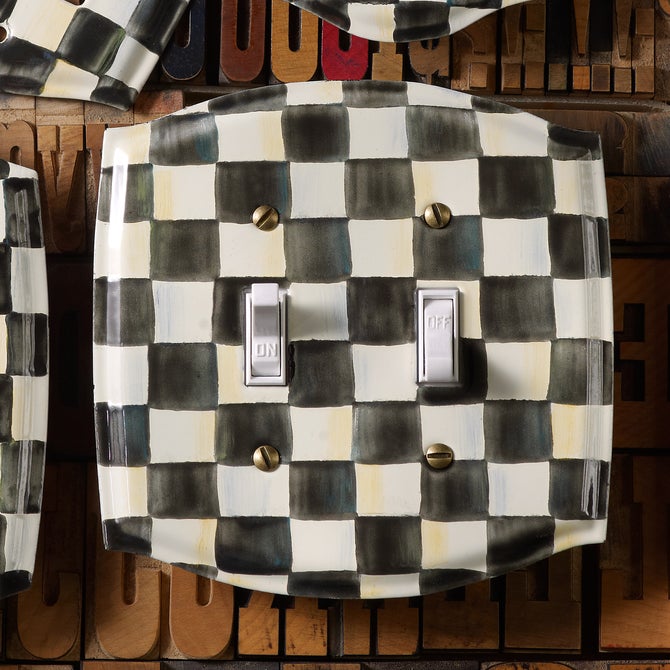 Courtly Check Double Toggle Switch Plate image number 1