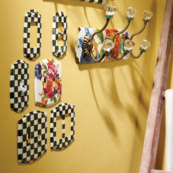 Courtly Check Double Outlet Cover image number 3