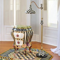 Courtly Farmhouse Floor Lamp