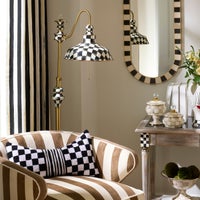 Courtly Farmhouse Floor Lamp