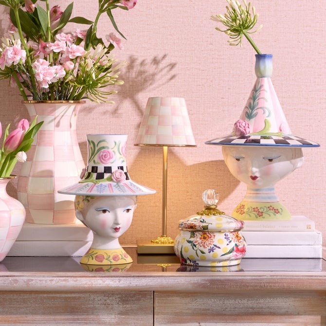 Rosy Check LED Rechargeable Cafe Table Lamp image number 6