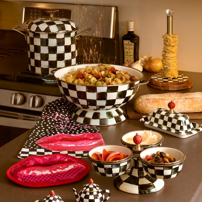 Courtly Check Butter Box image number 5