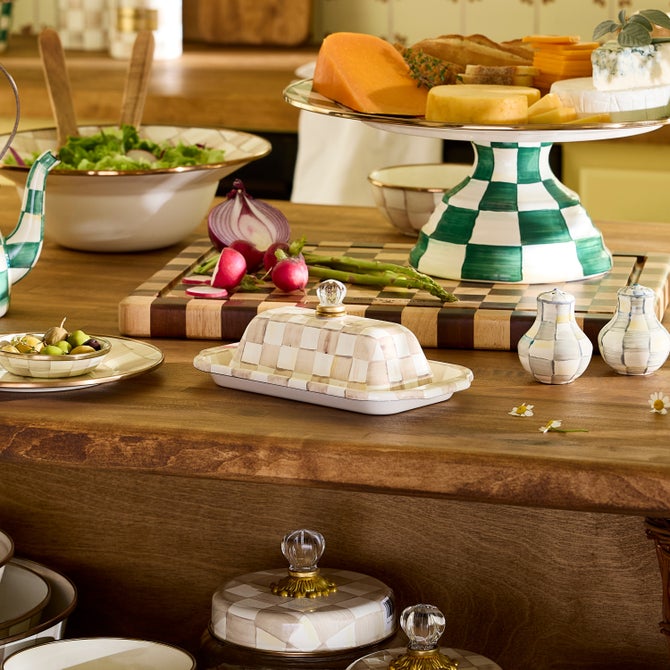 Mocha Check Butter Box image number 10