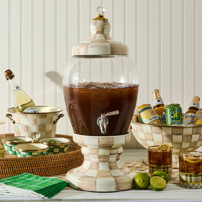 Mocha Check Beverage Hostess image number 5