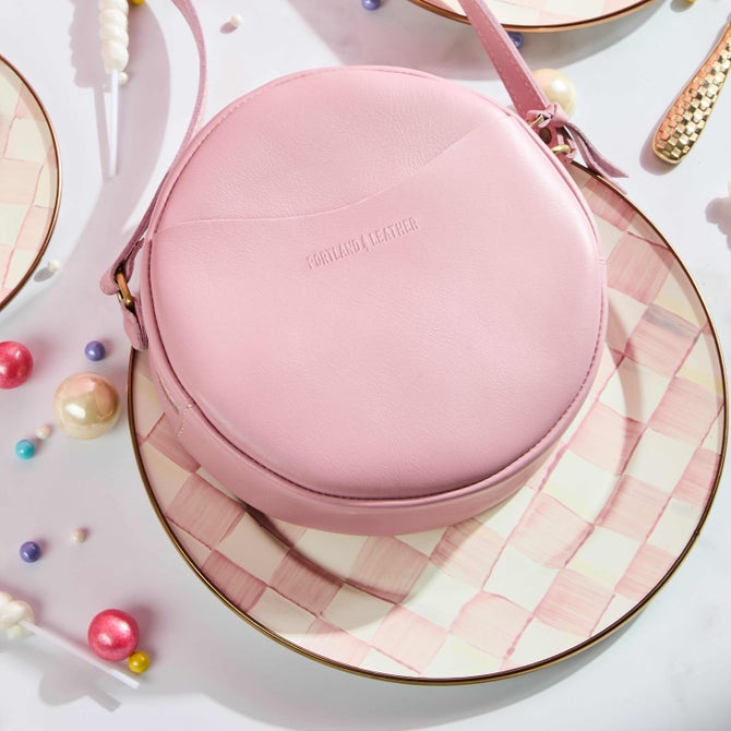 Rosy Check Enamel Dinnerware image number 9