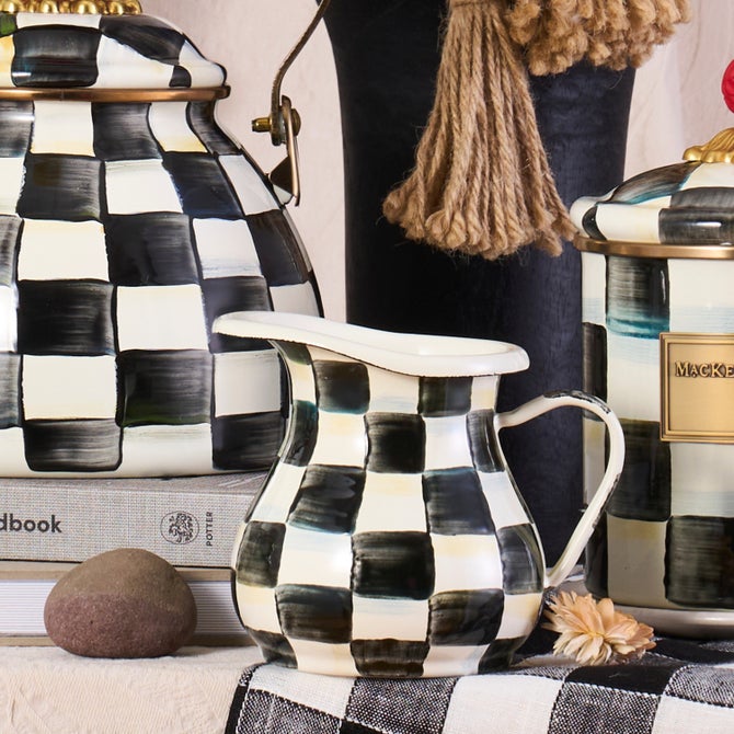 Courtly Check Creamer image number 5