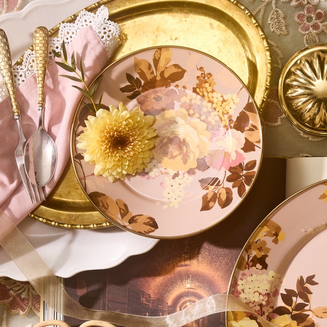 Wild Rose Mauve Salad/Dessert Plate image number 5