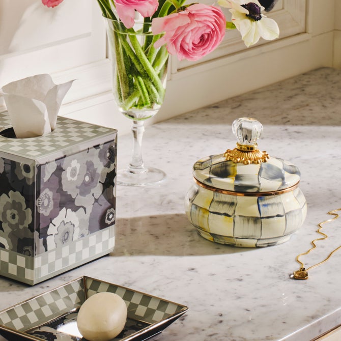 Sterling Check Squashed Pot image number 4