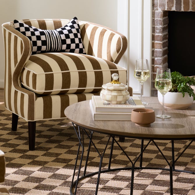 Mocha Check Squashed Pot image number 4